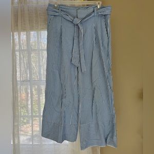 Banana republic cropped striped pants